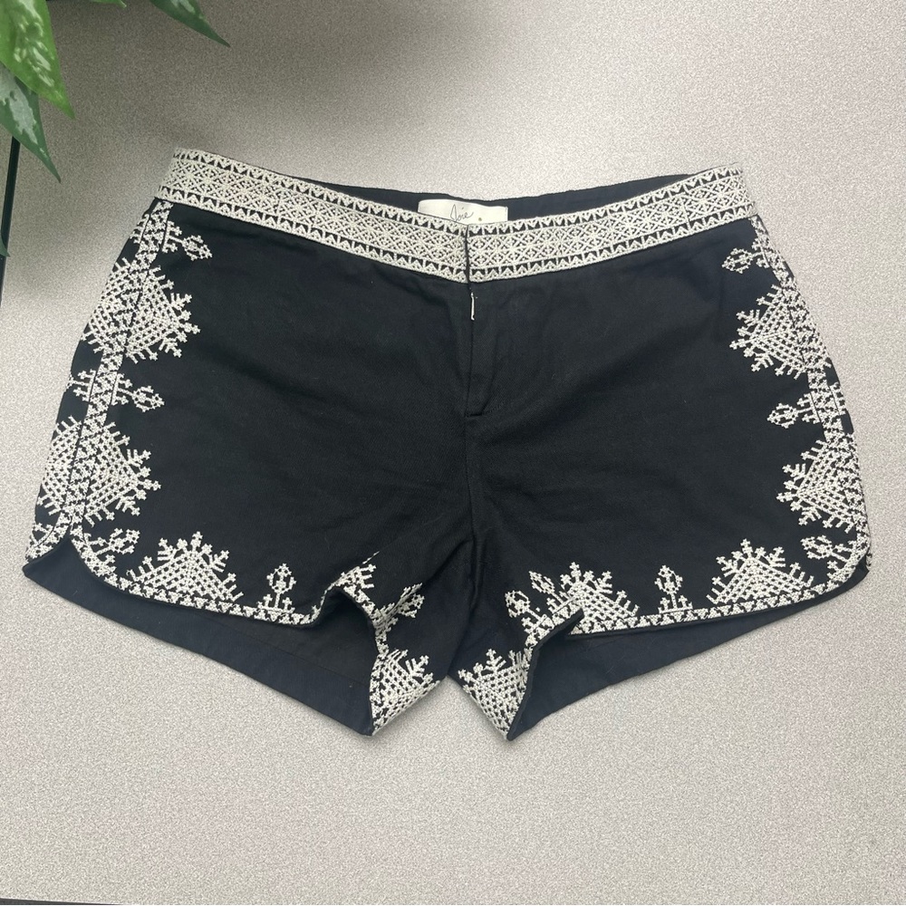 JOIE | Gerardine Embroidered Black Dress Shorts | 2